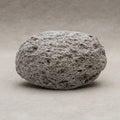 Pierre ponce volcanique grise